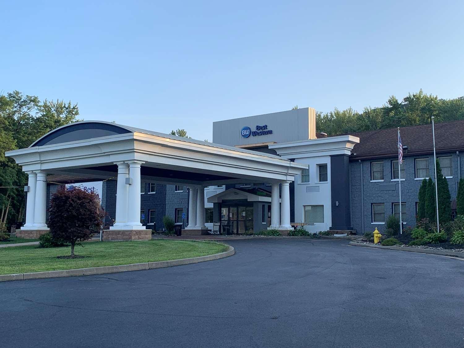 Best Western Owego Inn Eksteriør billede