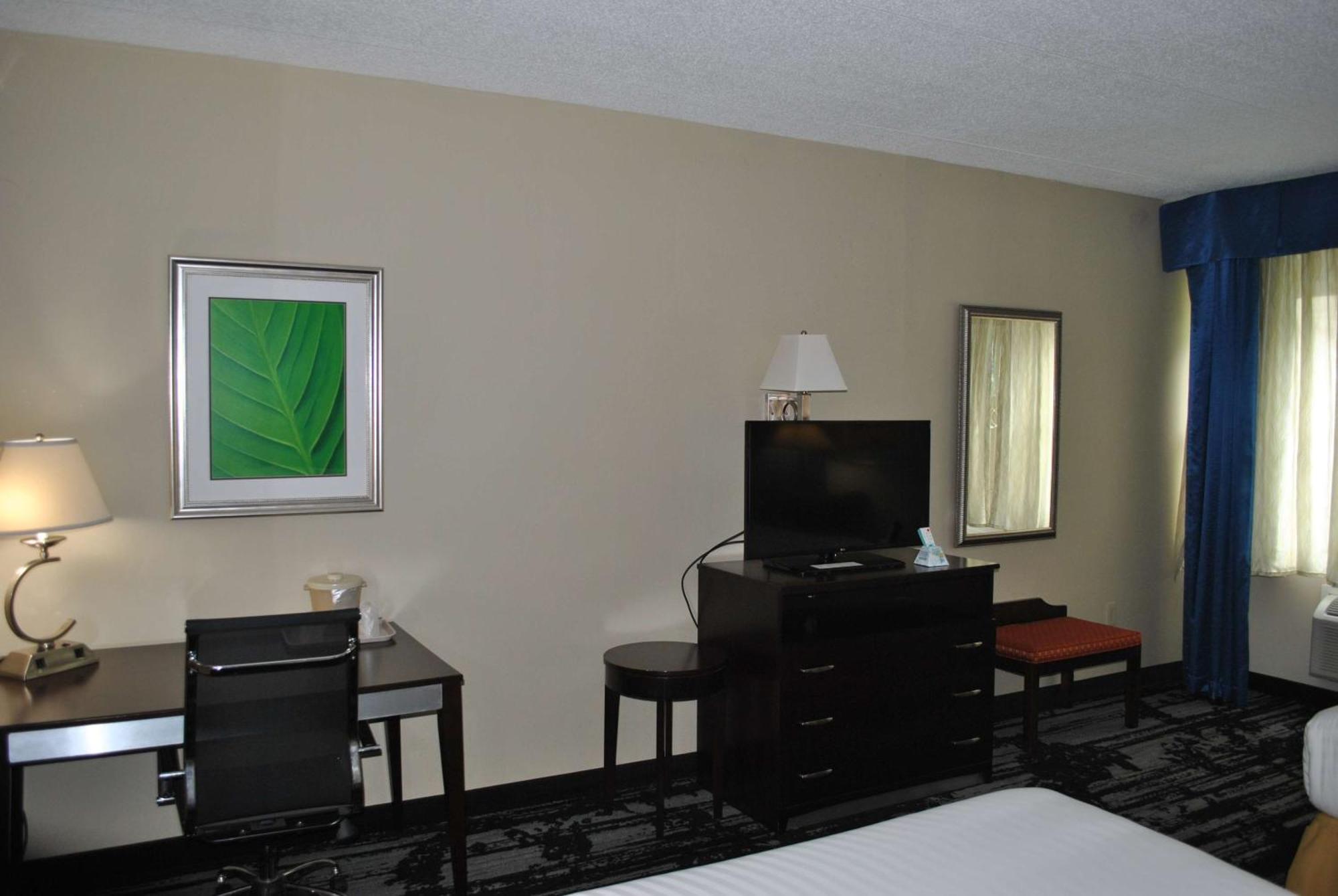 Best Western Owego Inn Eksteriør billede